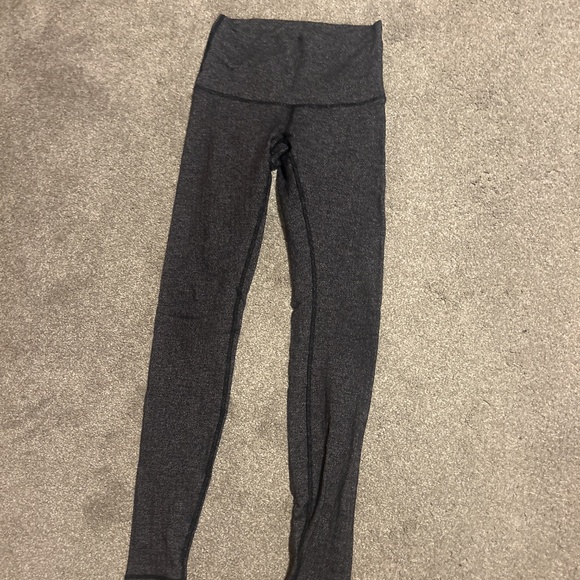 Lululemon leggings - Picture 1 of 2
